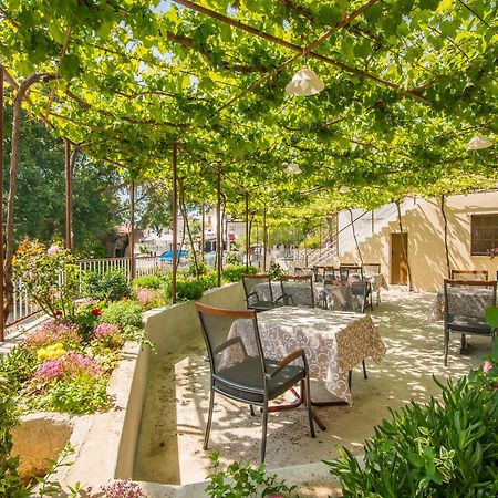 B&B Segulja Малинска Экстерьер фото