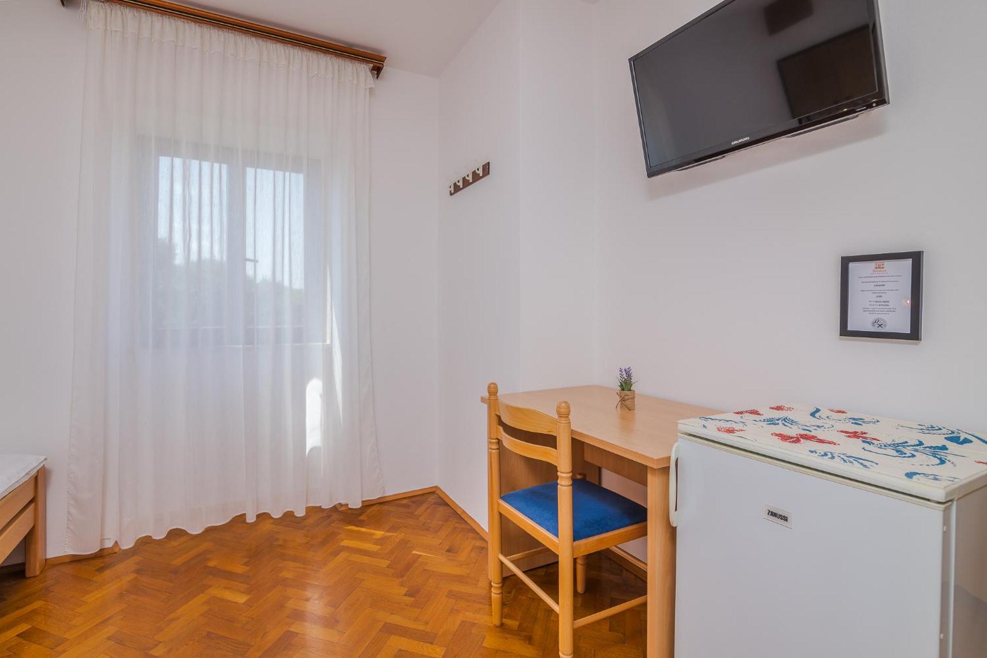 B&B Segulja Малинска Экстерьер фото